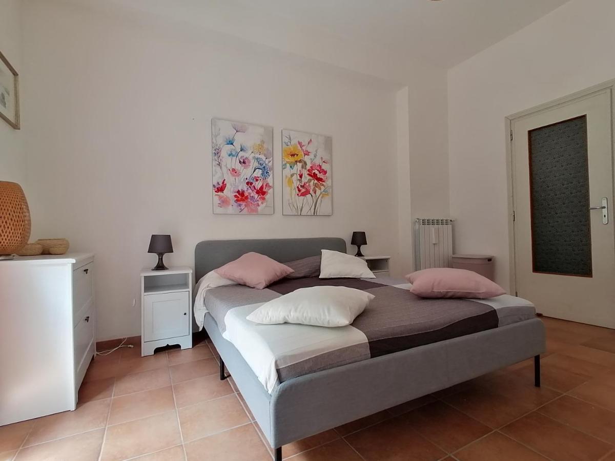 Appartamento Marina Тропеа Екстериор снимка
