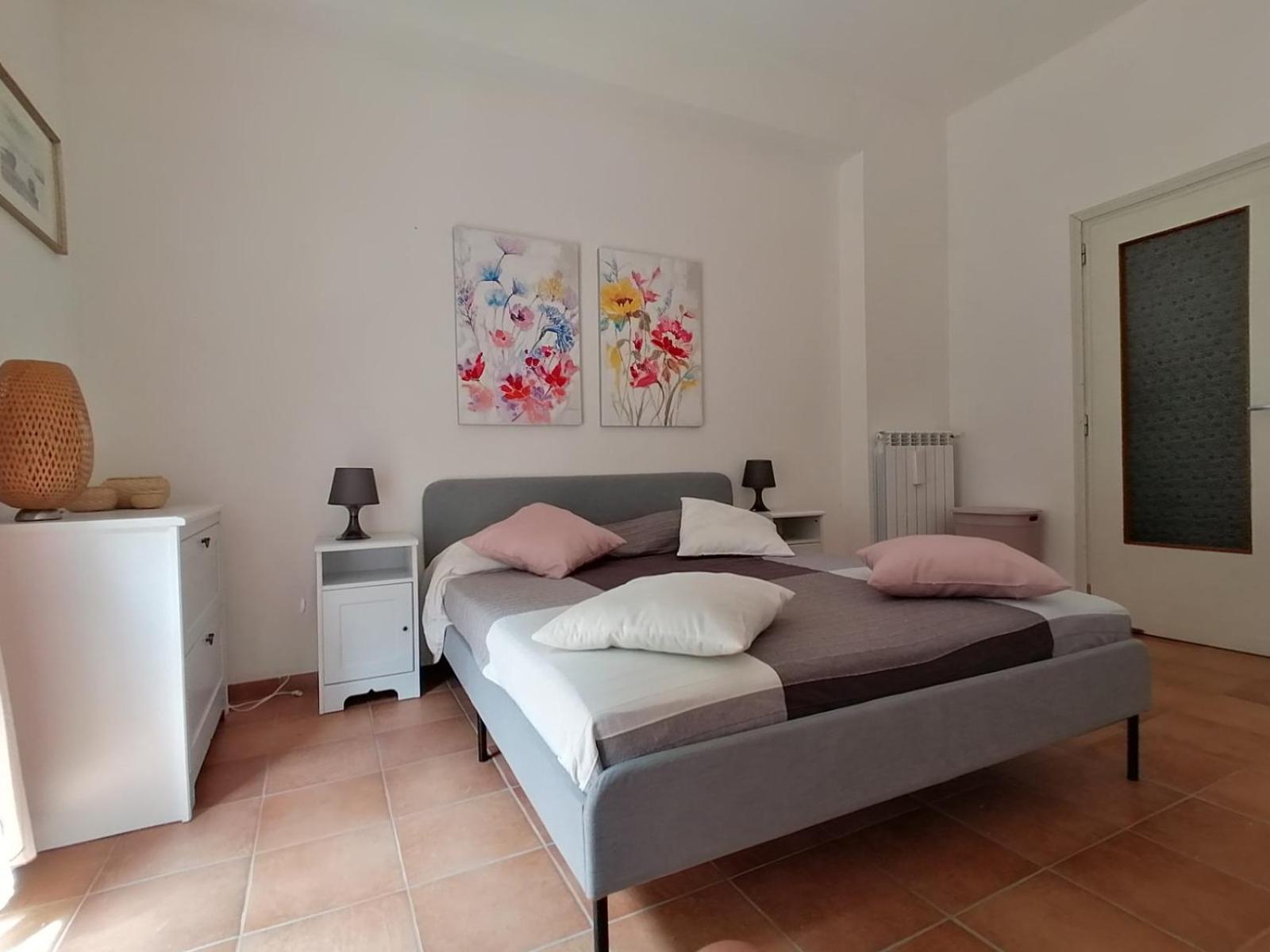 Appartamento Marina Тропеа Екстериор снимка